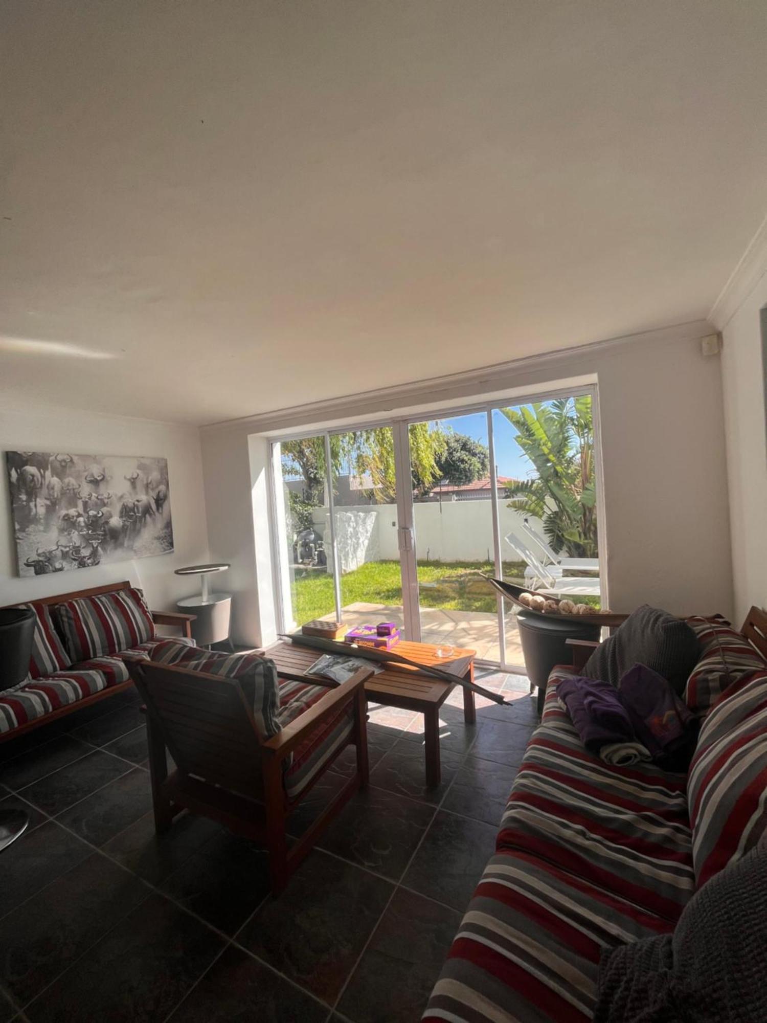Villa Cozy Camps Bay House With Mountain And Sea View Ciudad del Cabo Exterior foto